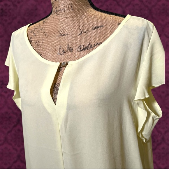 Counterparts Women's Yellow Ruffle Sleeve Top Size XL - Picture 4 of 13